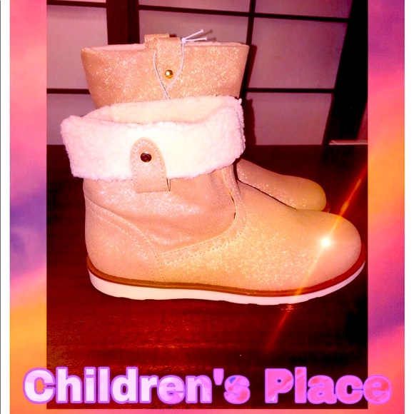 Children's Place Winter Boots & Fashion Gold Glistening Fleece lined NWT sz 2 - Picture 9 of 16